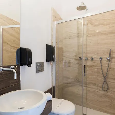 Casa Cares רג'לו