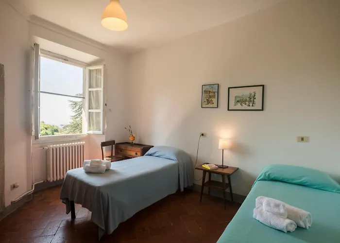 Casa Cares Han/Misafirhane Reggello